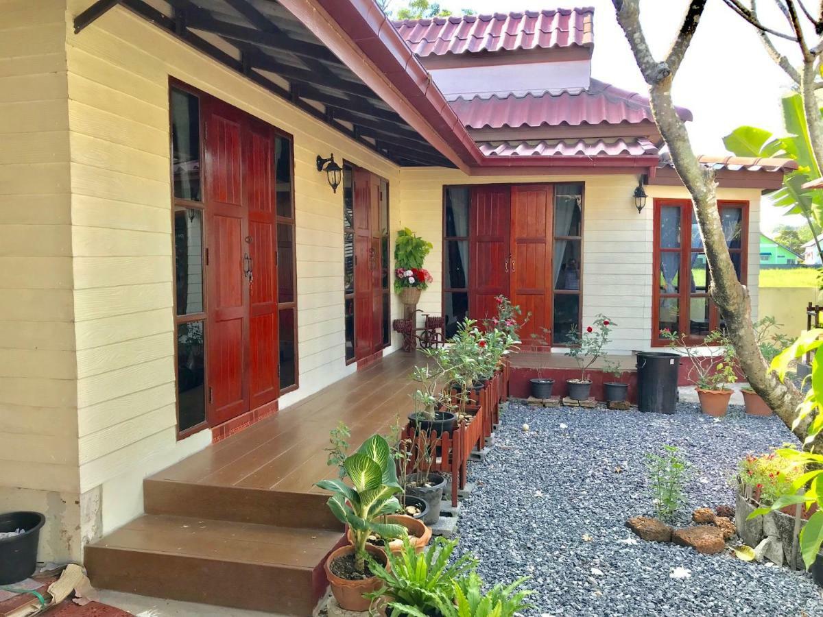 Ferienwohnung Grandma'S House Nakhon Nayok Exterior foto