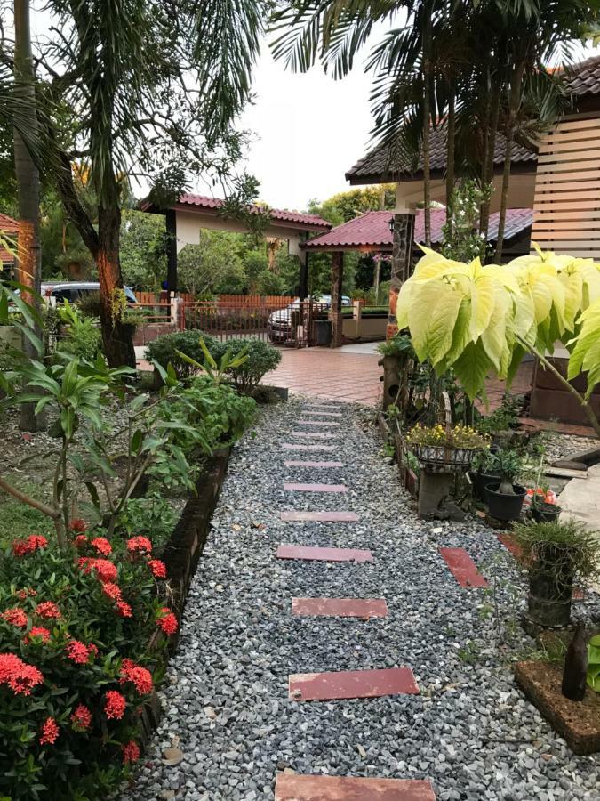 Ferienwohnung Grandma'S House Nakhon Nayok Exterior foto